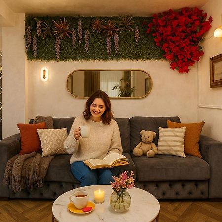 Royalty Apt With City Views On Calea Victoriei Bucureşti Ngoại thất bức ảnh