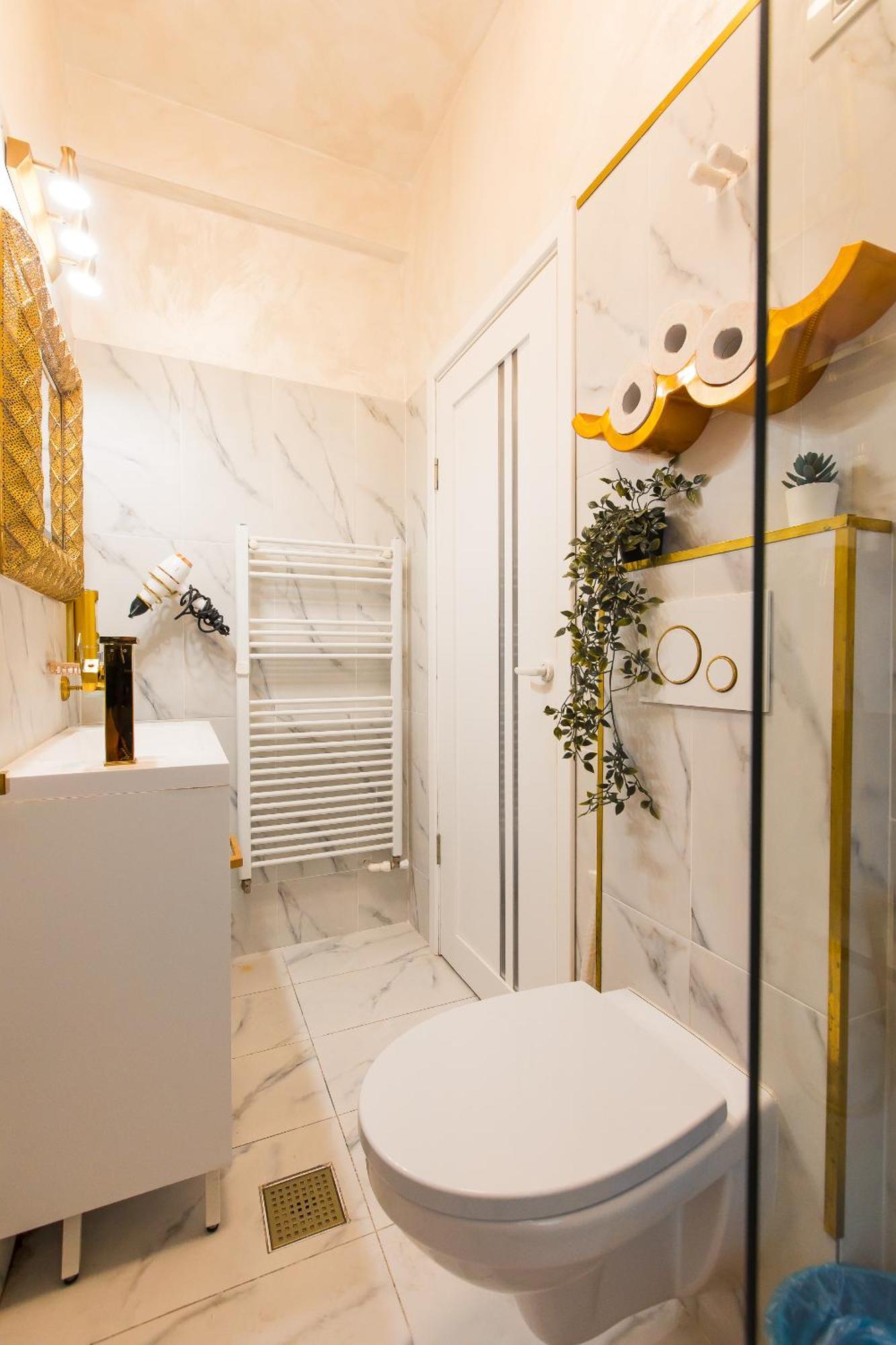 Royalty Apt With City Views On Calea Victoriei Bucureşti Ngoại thất bức ảnh