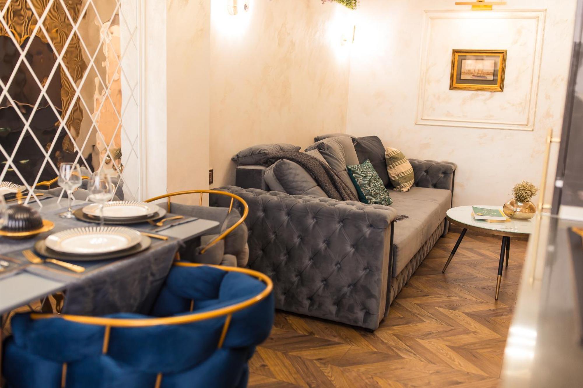 Royalty Apt With City Views On Calea Victoriei Bucureşti Ngoại thất bức ảnh